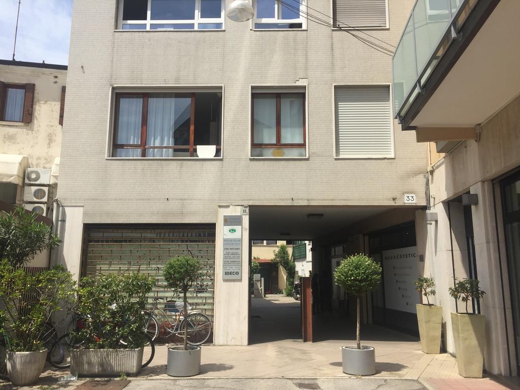 مبيت وإفطار ميستر Residenza Giacomuzzi المظهر الخارجي الصورة