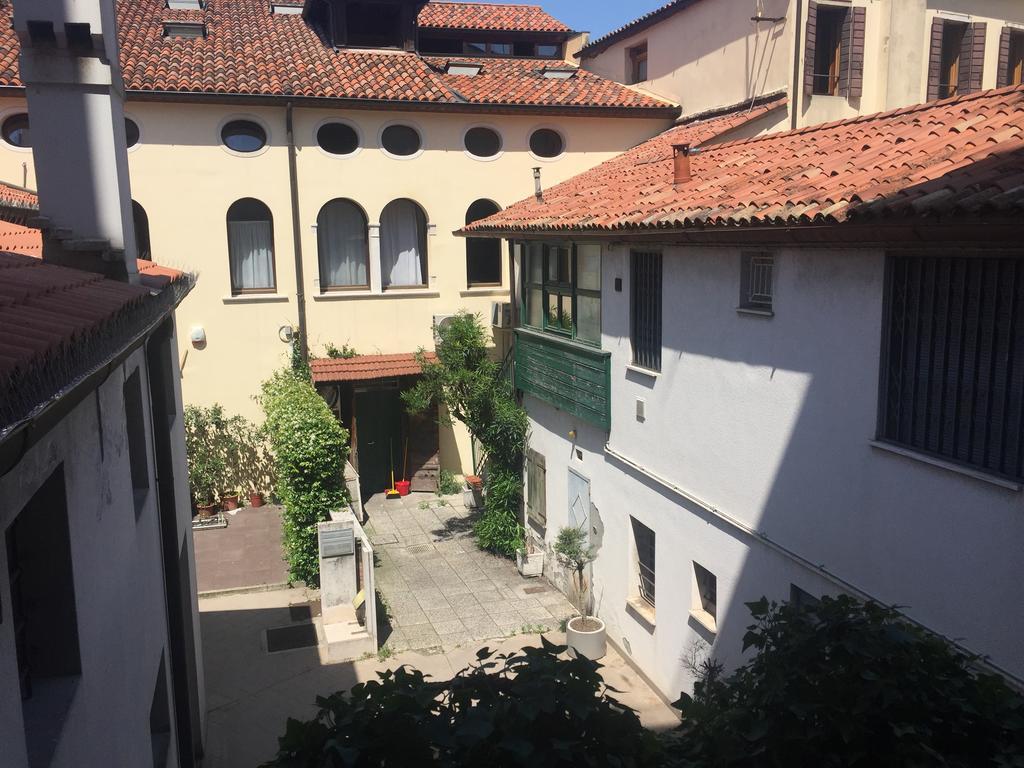 مبيت وإفطار ميستر Residenza Giacomuzzi المظهر الخارجي الصورة